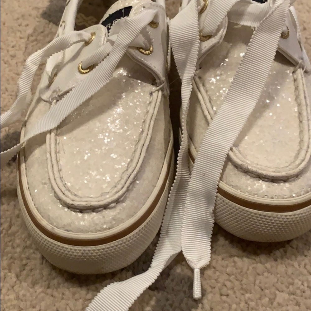 Sperry’s - Picture 2 of 5